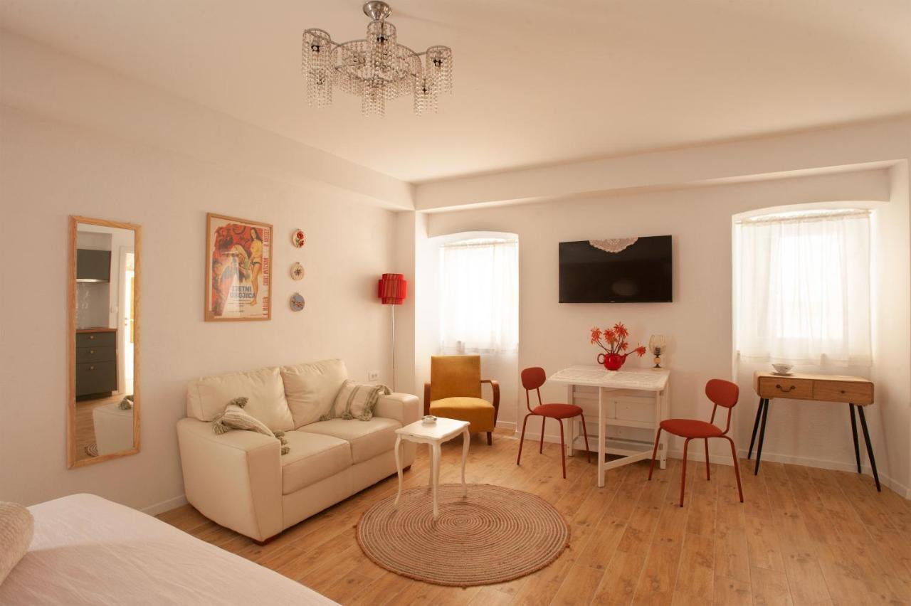 Apartamento Sketches Of Milna Milna  Exterior foto